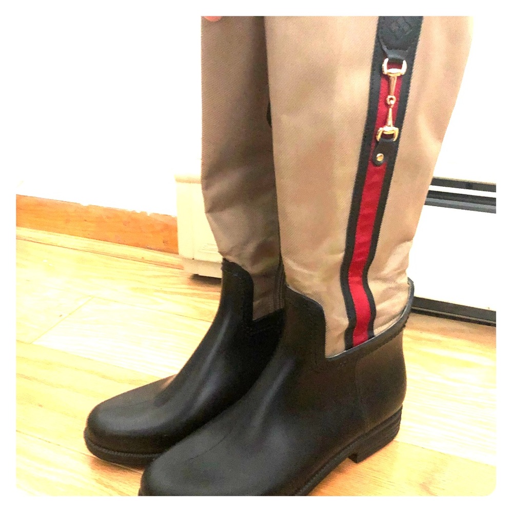 Rain boots
